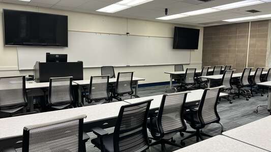 Menlo College Brawner Room 240 - 479 - Classroom in Atherton