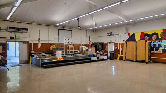 Edison Elementary School MPR/Cafeteria in Torrance