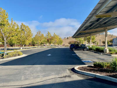 Creekside Elementary School Parking Lot in Danville