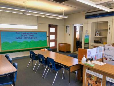 Tuolumne Elementary School Library in Modesto