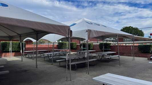 Center Street School Outdoor Eating Area in El Segundo