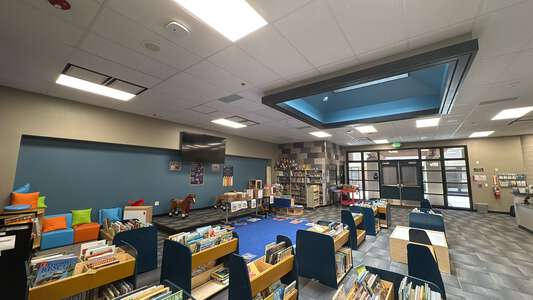 El Potrero Elementary School Library in Moreno Valley 3