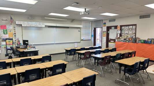 Mno Grant Elementary School Classroom Standard in Antioch