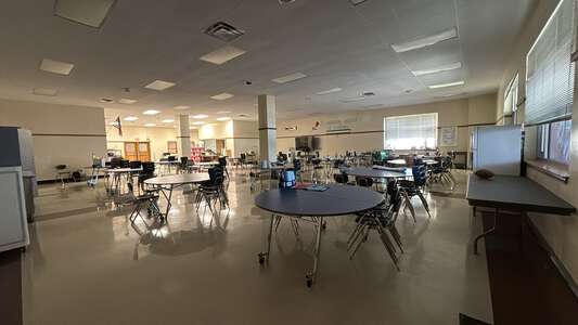 South Salem High School North Cafeteria in Salem 2