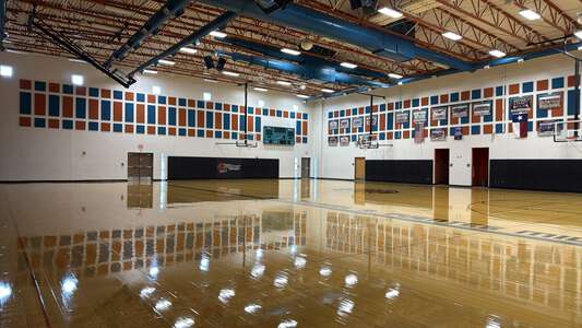 SSG. Manuel R. Puentes Middle School Gym in El Paso 5