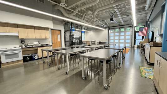 Ella Baker Elementary School STEAM Lab in Redmond 4