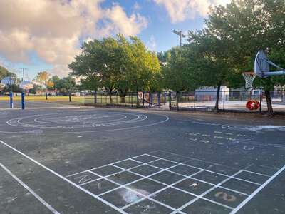 Floranada Elementary School Outdoor Basketball Courts in FT Lauderdale