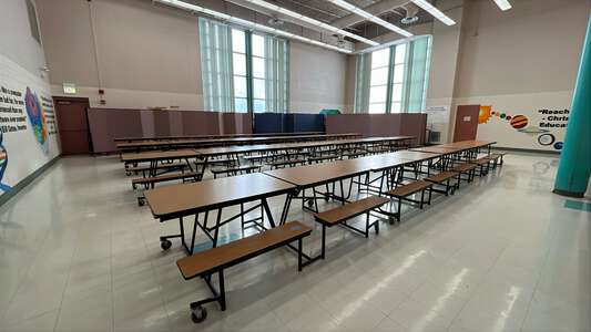 McAuliffe - Sharon Christa McAuliffe Elementary School Cafeteria in Chicago 3