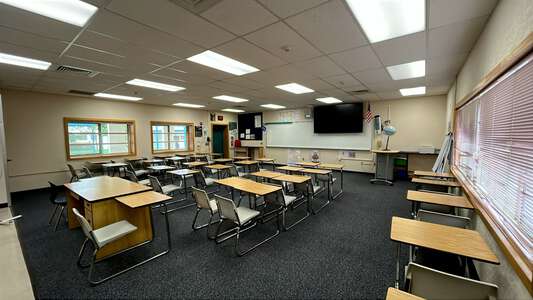Lakeview Middle School Classroom Standard in Watsonville 2