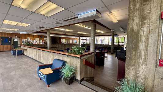 College of Alameda F Building Student Lounge in Alameda 4