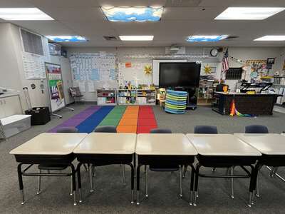 Lawrence Elementary School Classroom Standard in Lodi
