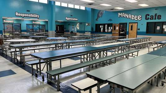 Cafeteria (3 hr min)