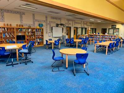 Mooresville Intermediate School Library in Mooresville