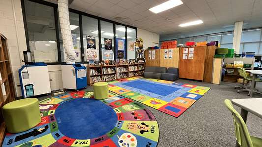 Y.E. Smith Elementary Museum School Media Center in Durham