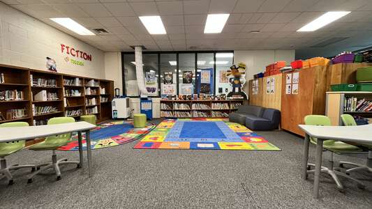 Y.E. Smith Elementary Museum School Media Center in Durham