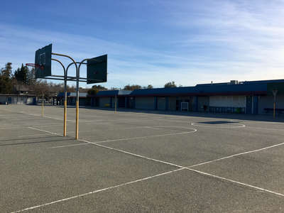 Brier Elementary School (FUSD) Outdoor Basketball Court 1 in Fremont