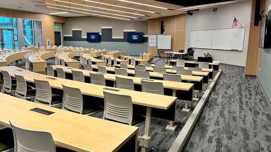 Emerald High School Lecture Hall (Room E-115) in Dublin