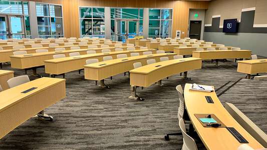 Emerald High School Lecture Hall (Room E-115) in Dublin