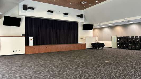 Woodbury Elementary School Multi Purpose Room in Irvine 1