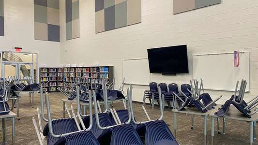 Grimsley Junior High School Library in Bentonville
