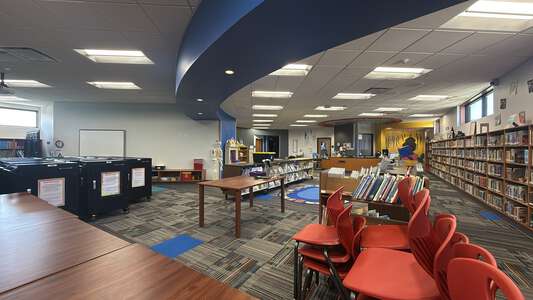 Townsend Elementary School Library in Del City 2