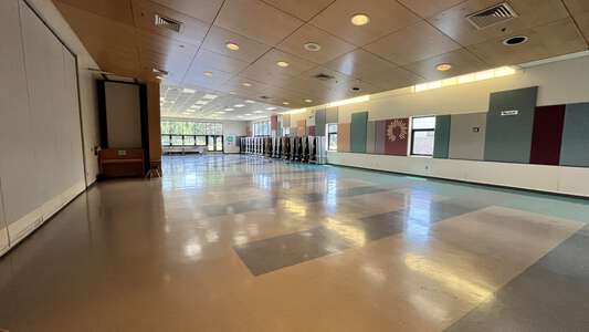 Gilham Elementary School Cafeteria in Eugene