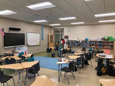 Centerville Elementary School Classroom Standard in Gilbert