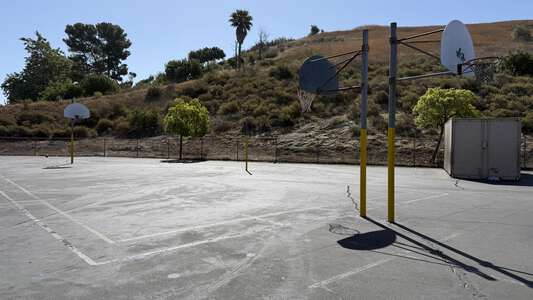 Anaheim Hills Elementary School Outdoor Basketball Courts in Anaheim