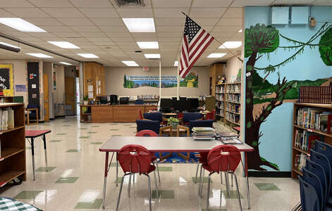Greenglade Elementary School Media Center in Miami 3