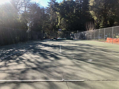 Boulder Creek Elementary School Outdoor Basketball Courts in Boulder Creek