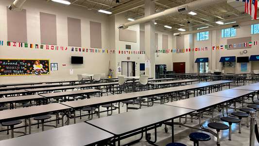 Radloff Middle School Cafeteria in Duluth