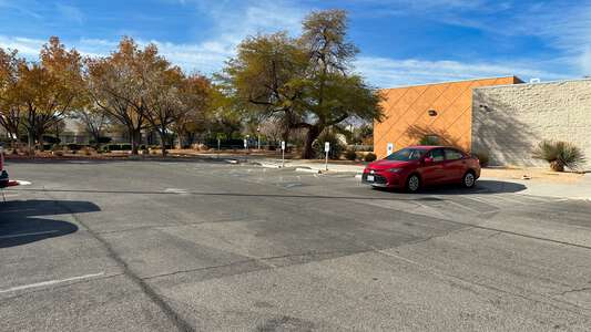 Lummis - William Elementary School Parking Lot - Southeast in Las Vegas