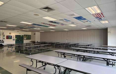 Iowa Elementary School Cafeteria in Nampa