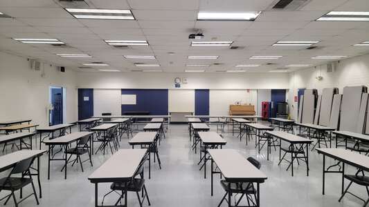 Bassett Adult School Cafeteria in La Puente