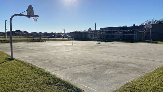 Lamb Elementary School (0128) Outdoor Basketball Courts in Tampa