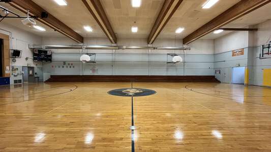 Cascade Locks Elementary School Gym in Cascade Locks