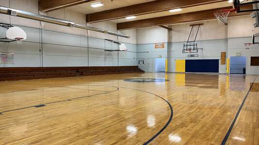 Cascade Locks Elementary School Gym in Cascade Locks