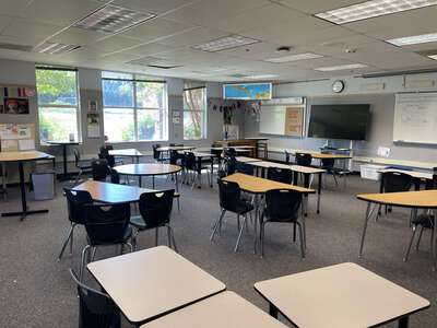 Riverside High School Classroom Standard in Tualatin