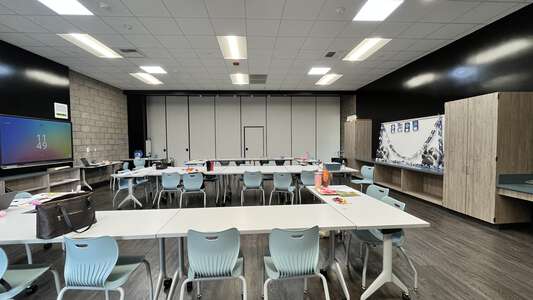 Granite Hills School Room 41 -  Classroom in Perris