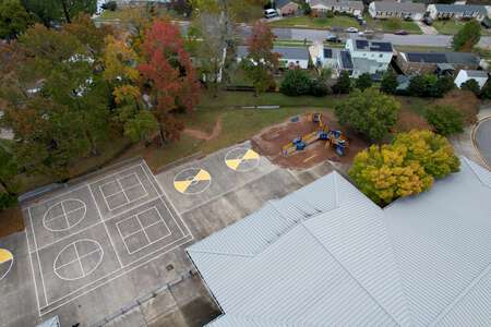 Windsor Oaks Elementary School Outdoor Area 1 in Virginia Beach 3