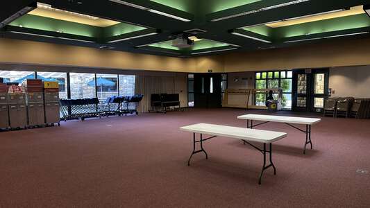 Oak Creek Elementary School Multi Purpose Room in Irvine