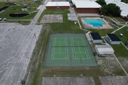 Westside High School Tennis Courts (3 hr min) in Jacksonville