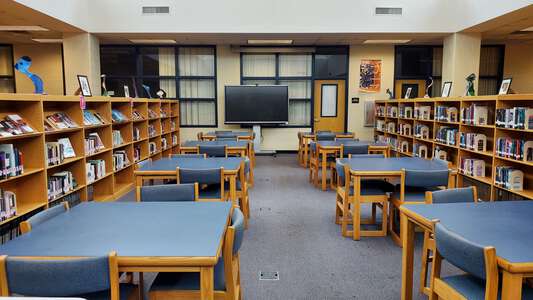 Mundy's Mill High School Library in Jonesboro