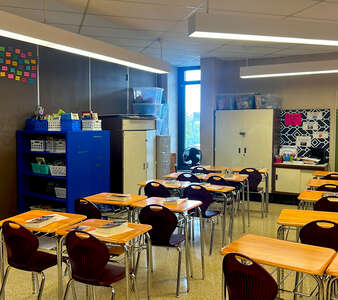 Longstreth - William C. Longstreth Site Classroom Standard in Philadelphia