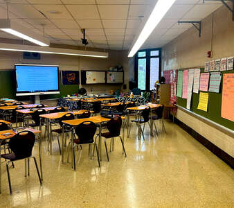 Longstreth - William C. Longstreth Site Classroom Standard in Philadelphia