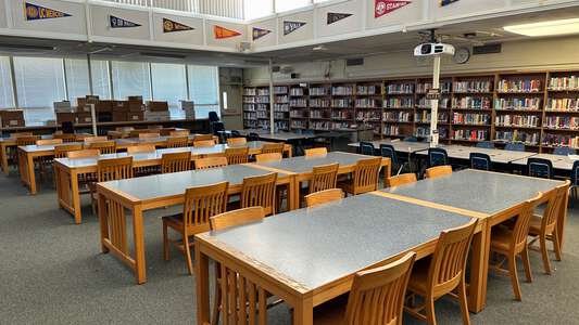 Rio Linda High School Library in Rio Linda