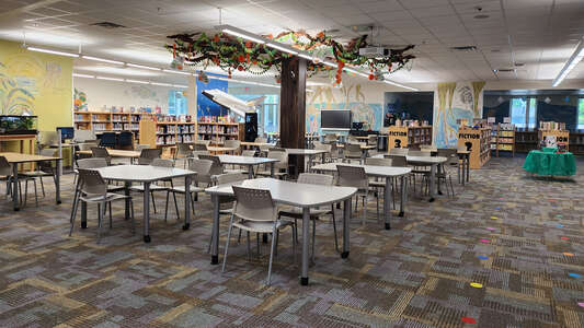 Pershing K-8 School Media Center in Orlando