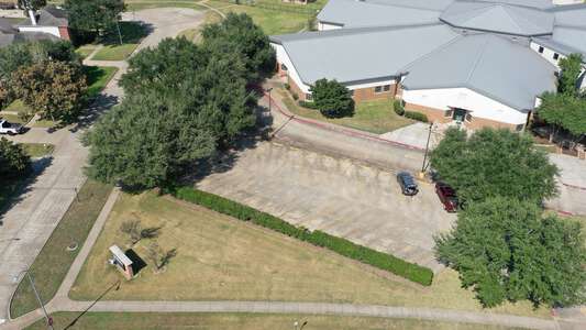 Sienna Crossing Elementary School Parking Lot 1 in Missouri City 3