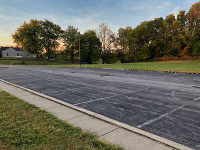 Heritage Elementary School Parking Lot - Basketball Courts in Waddy