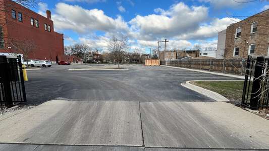 Oglesby - Richard J Oglesby Elementary School Parking Lot in Chicago 2
